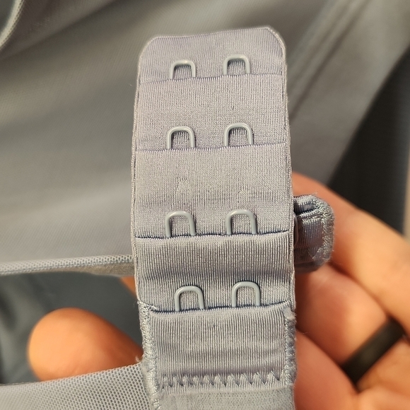 Victoria's Secret On Point Blue Marble Sports Bra. EUC - Picture 6 of 6